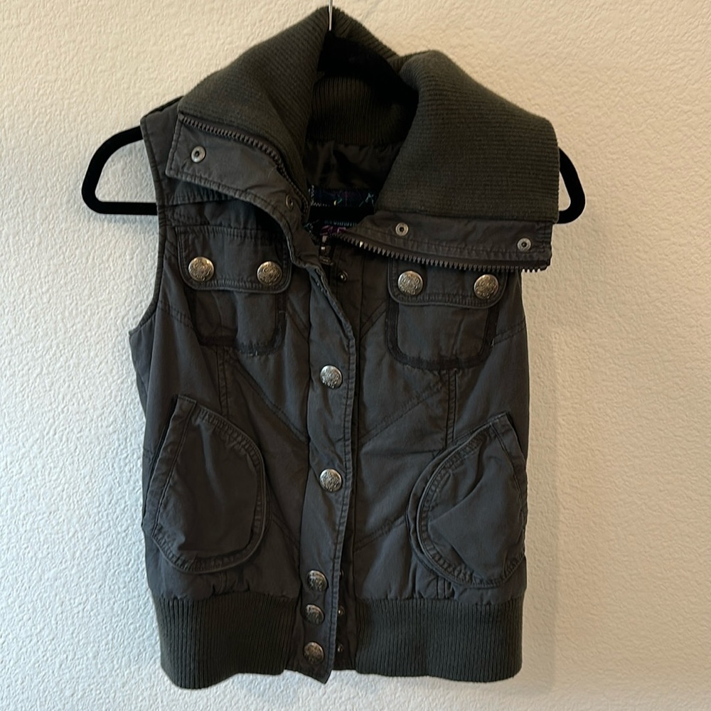 Bundle of vests x 4